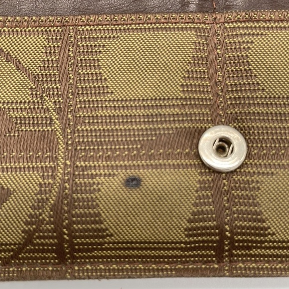 Chanel CC Flap Canvas Travel Line Long Wallet in Khaki/Brown - Picture 9 of 15